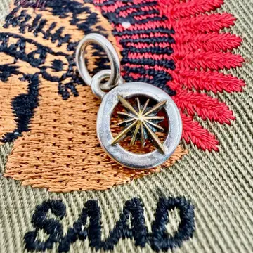 SAA 브론즈 태양 심볼 부착 실버 참