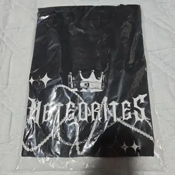 메테오라이트 Meteorites T셔츠 BLACK