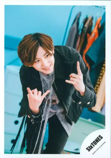 SixTONES 공명/FASHION 쿄모토 타이가 공식 사진 *1장