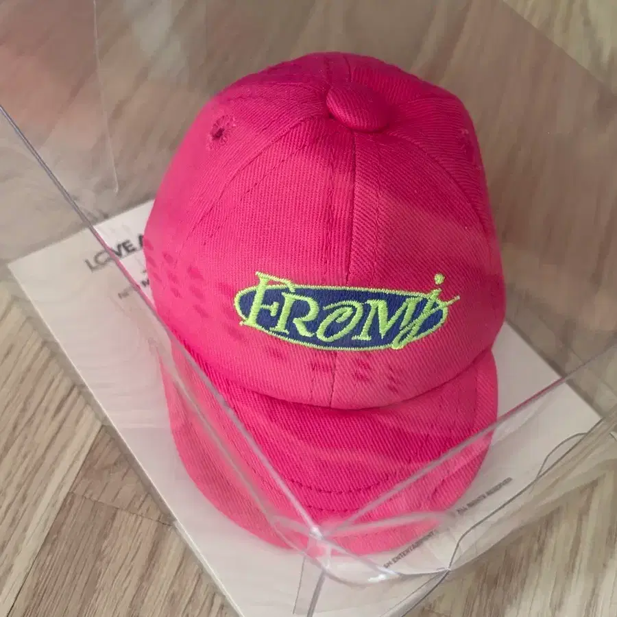FROM J) 재현(jaehyun) 모자 키링