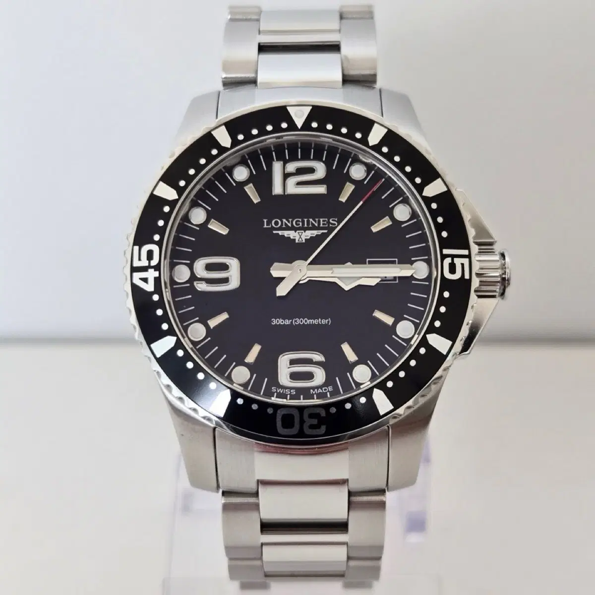 론진 L3.730.4.56.6 하이드로콘퀘스트 39MM 블랙 다이얼 스틸 시계