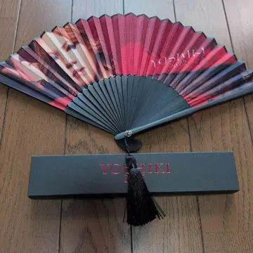 YOSHIKI 2022 부채