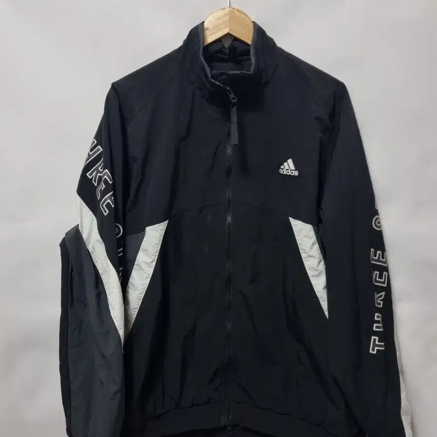 아디다스 바람막이 트랙 자켓 XL