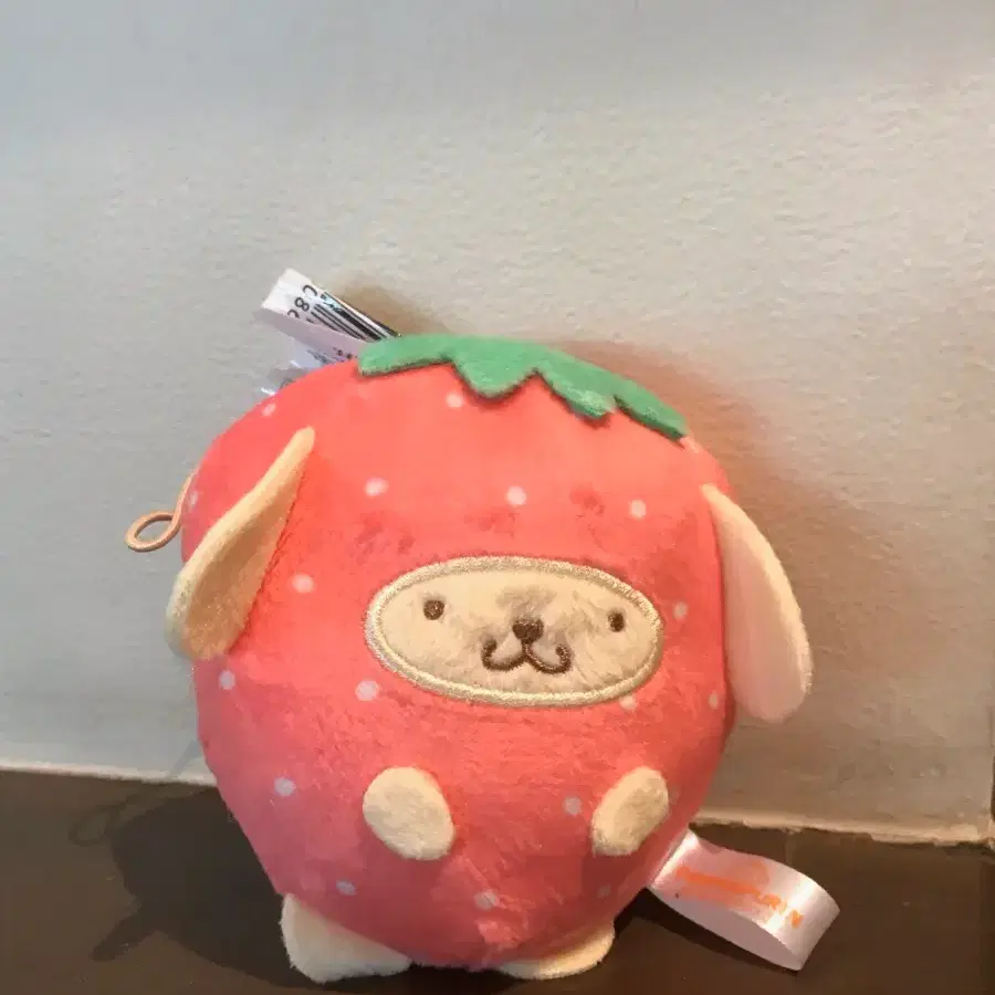 산리오 폼폼푸린 딸기 마스코트 키링