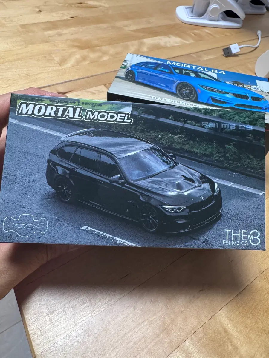 모탈 F81 M3 CS Touring 블랙 1:64 다이캐스트 판매