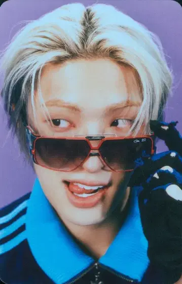 ATEEZ 랜덤 트레이딩 카드 MINGI ANITEEZ IN COLER 1/5