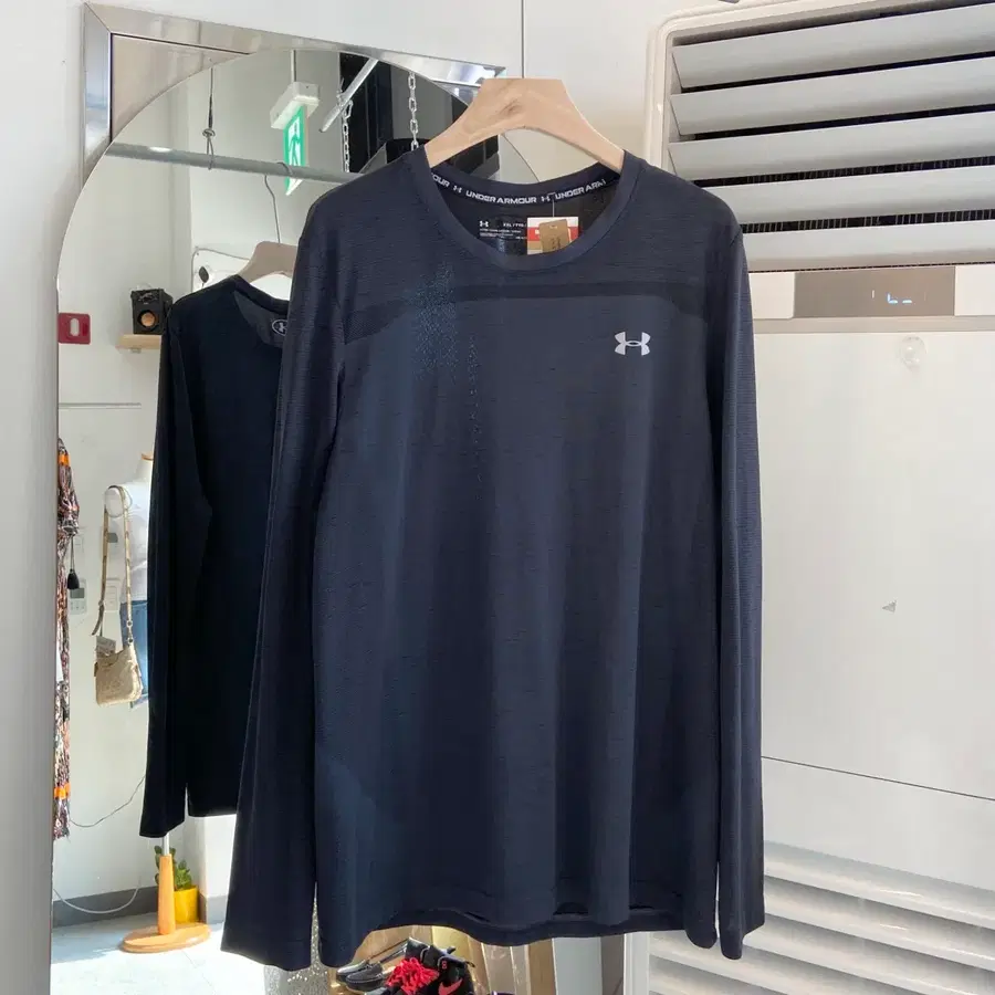 언더아머 기능성 긴팔티 2XL(110) UnderArmour Tech T shirt