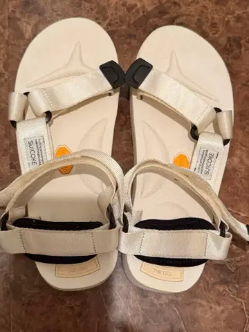 SUICOKE 스포츠 샌들 화이트 US6 vibram 밑창