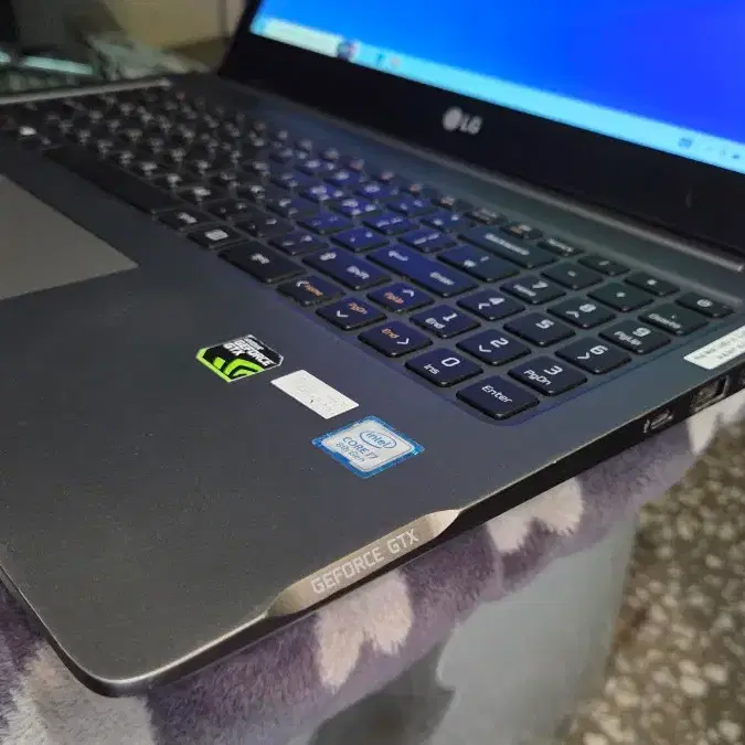 엘지 울트라 기어 노트북 15u780n gtx1050 15인지