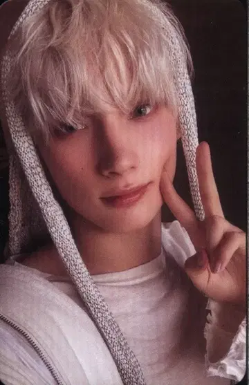 TXT B/Weverse Ver. HUENINGKAI The Star Chapter:TOGETHER B