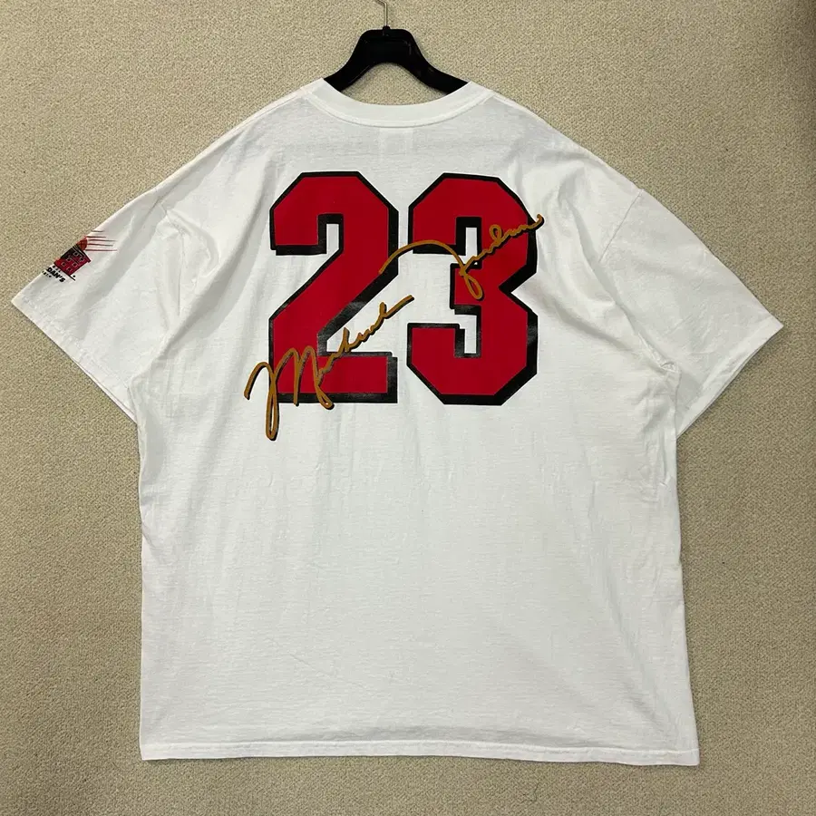 (XL) 90s Nike 나이키 마이클조던 23번 라운드 반팔티