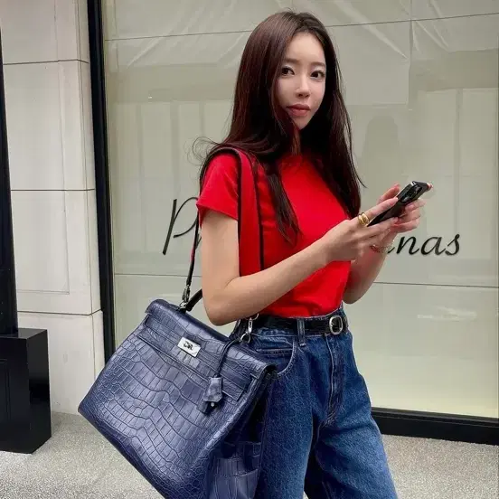 아상 아상블라주 레드반팔티