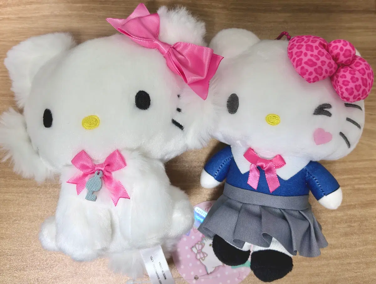 (일괄) 정품 헬로키티 교복 갸루 파우치 인형, 챠미키티 인형