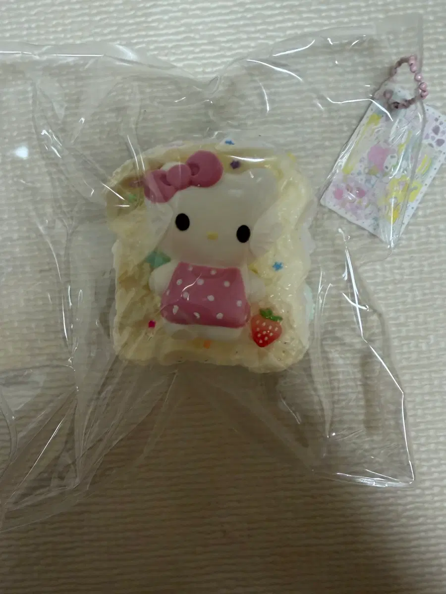 (새상품) 수제 말랑이 키티 무지개 토스트(Nicocake)