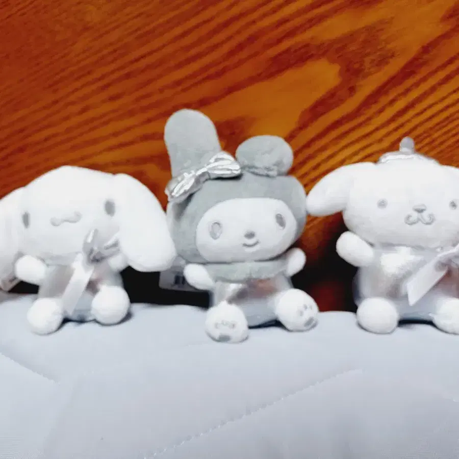 산리오 실버 키링인형 13센치 (시나모롤, 마이멜로디, 폼폼푸린)