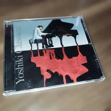 Yoshiki Classical CD