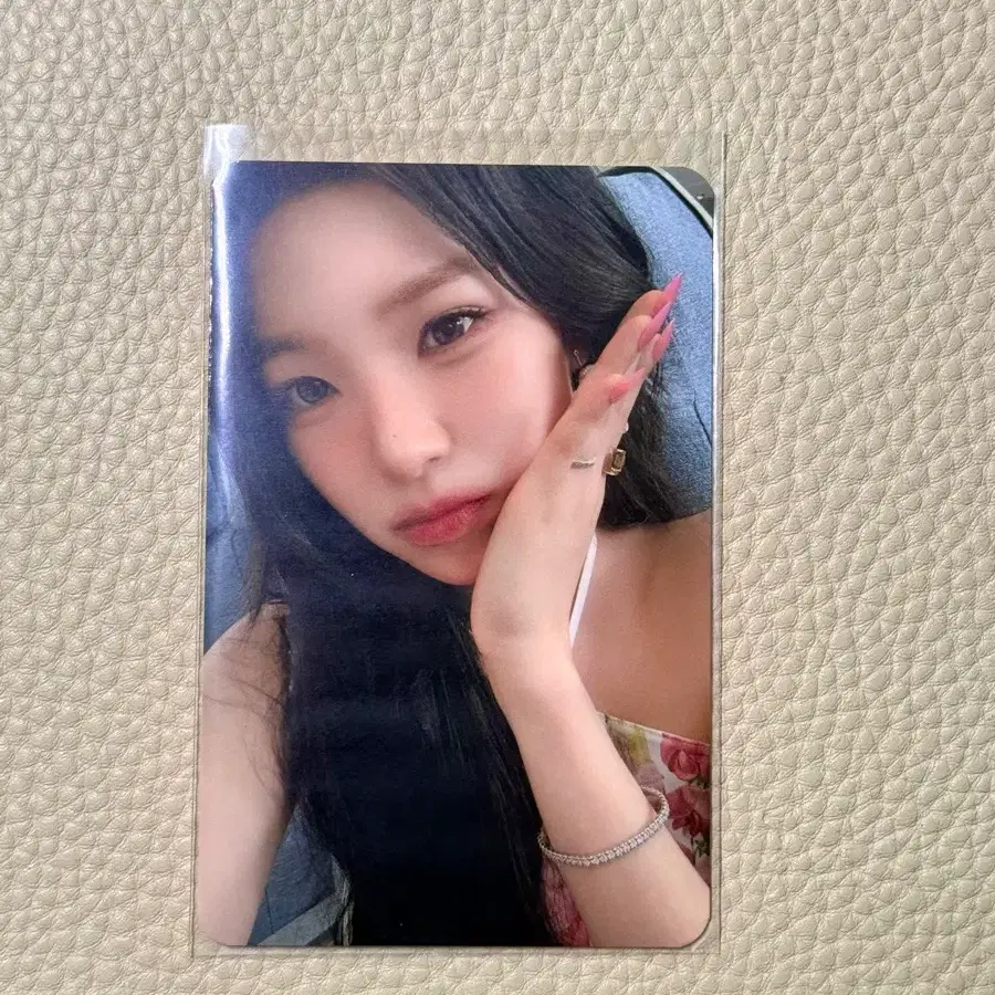 프로미스나인 공방 포카 백지헌