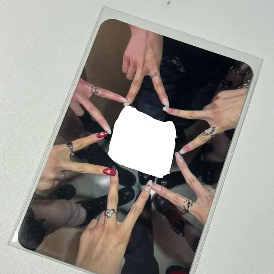 이즈나 beep 삡 역조공 단체 큐알 포카
