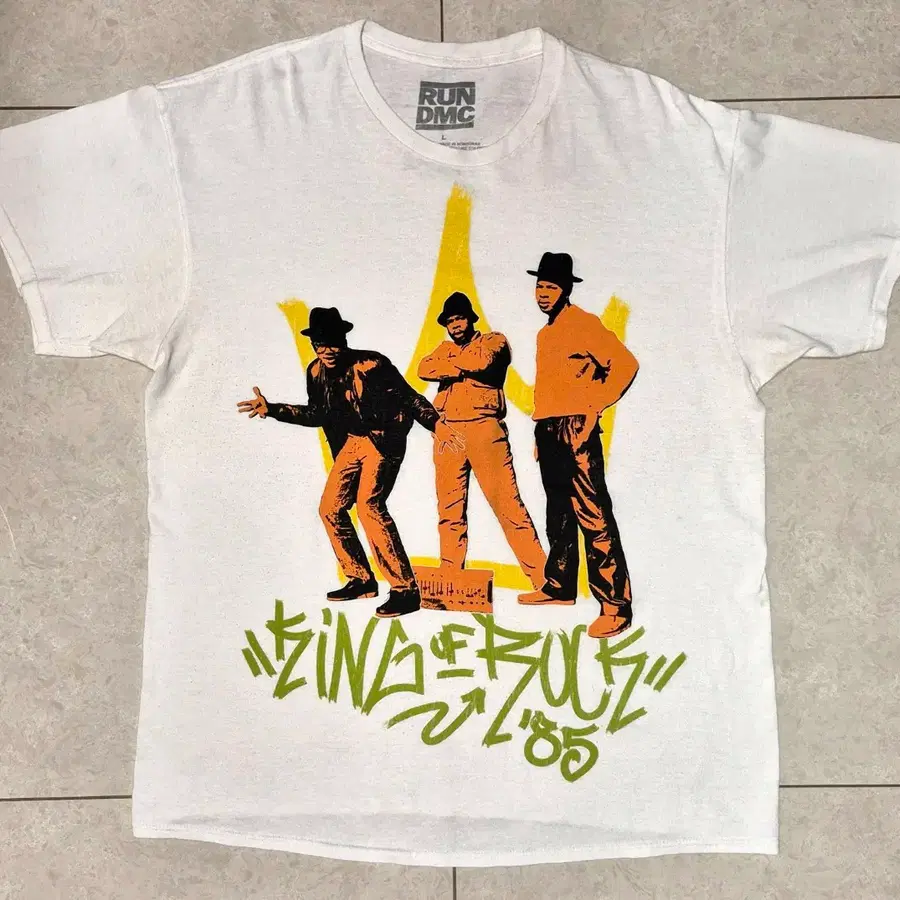 RUN-DMC Official Graphic T-Shirt (L)
