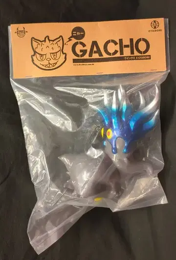 퀵스 x GYAROMI GACHO 그레이 성형/파랑