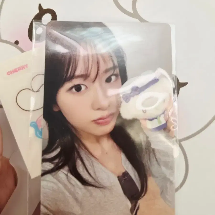아이브 미니브 팝업 포카, 엠디 교환