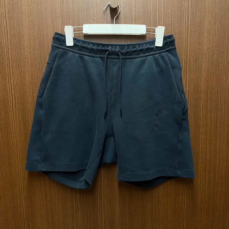나이키 테크플리스 반바지 L