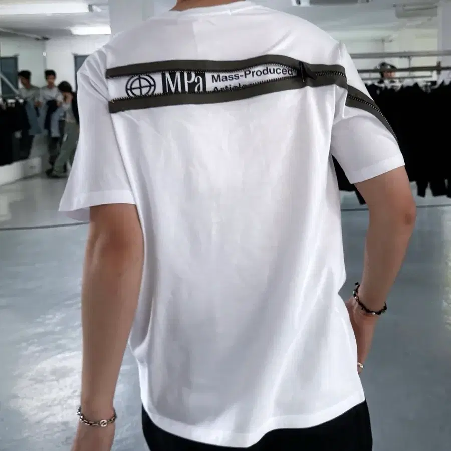 MPa ZIP INSTRUMENT T-SHIRT O1 M