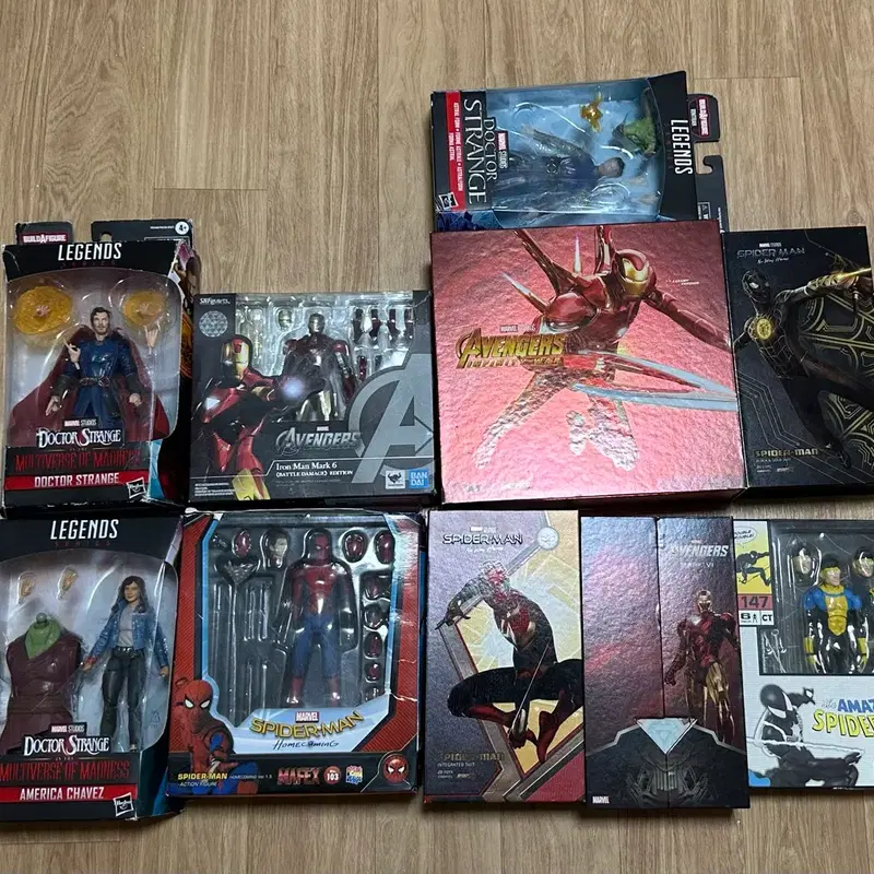 마블레전드 shf mafex zd toys ct toys등 피규어 판매합니다