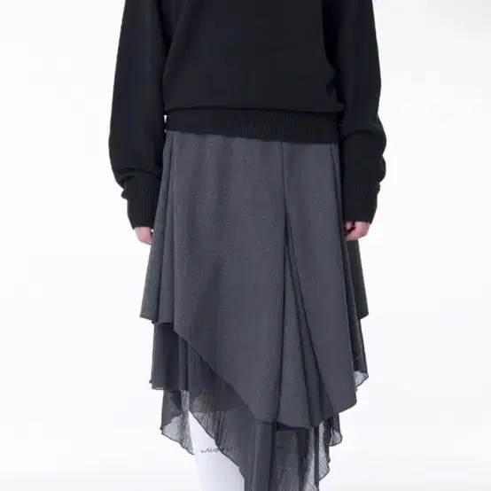 미세키서울 Unbalanced layered skirt CHARCOAL
