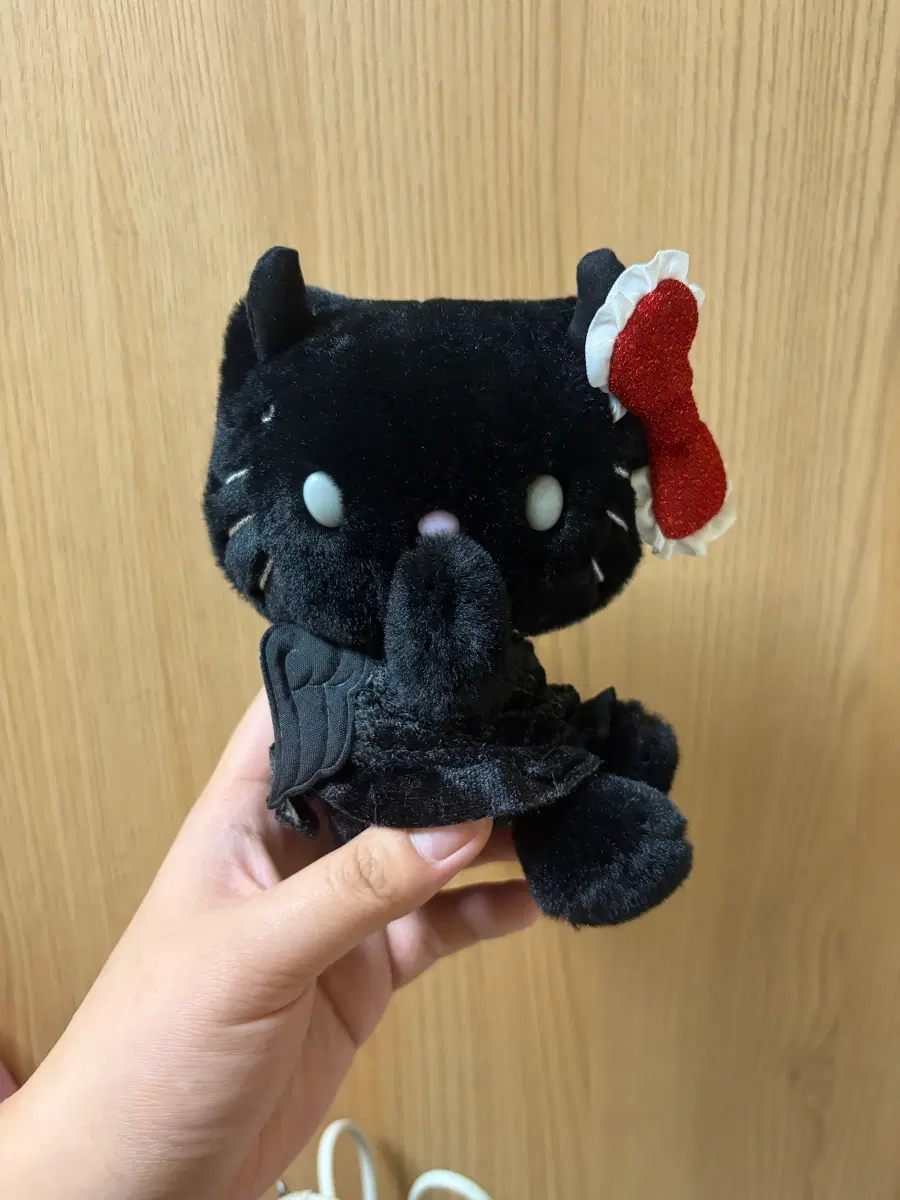 헬로키티 블랙 엔젤 인형