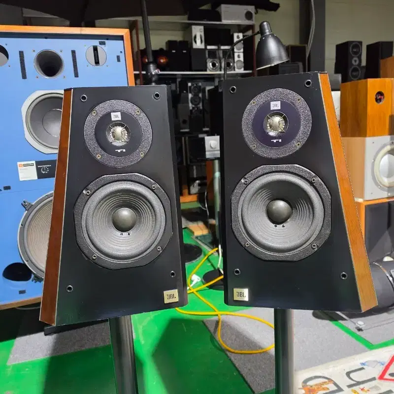 JBL Ti 1000 북쉘프 스피커 스텐드포함