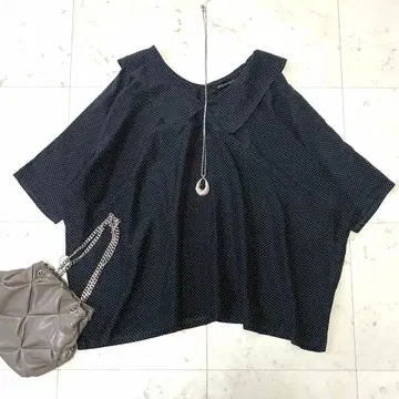 새상품급 미즈이로 인드 도트 반팔 블라우스 돌먼 슬리브 빅 칼라 실크