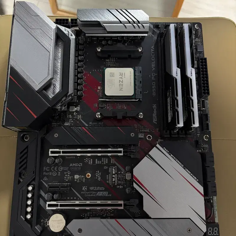 5600x / asrock b550 / 32g 램 일괄로 팝니다