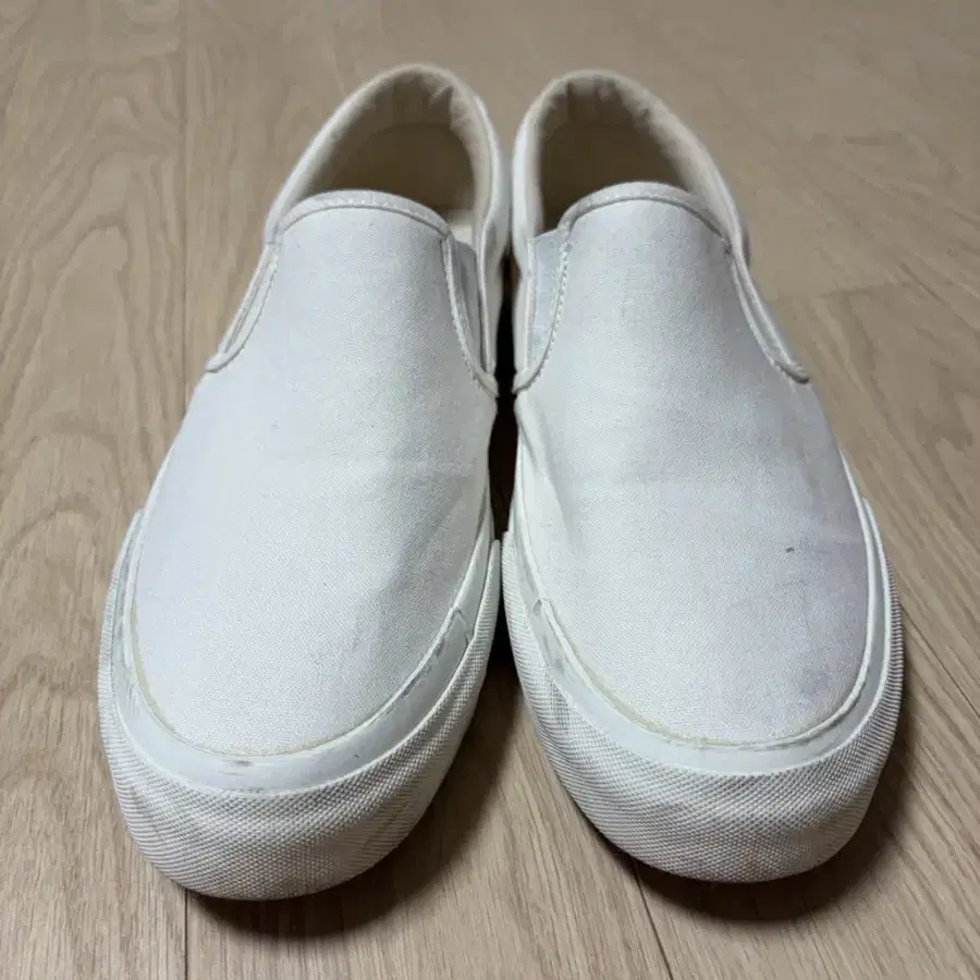 캐치볼 슬립온 화이트