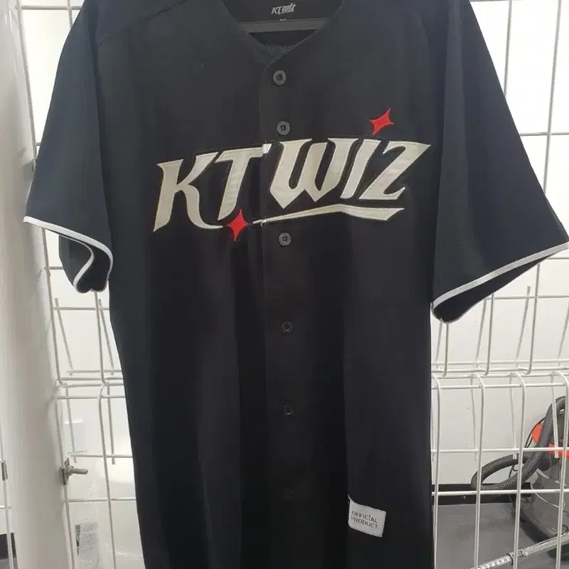 KT 위즈 유니폼 블랙 105사이즈 팝니다