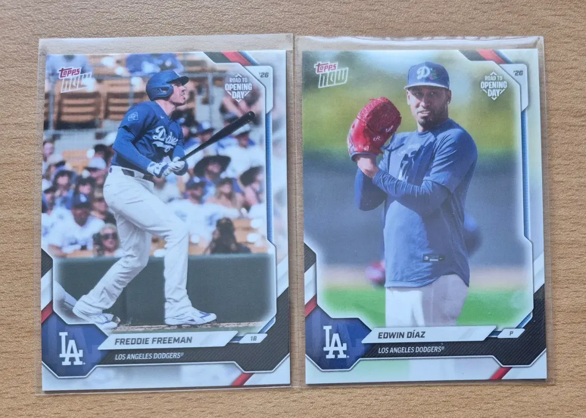 MLB 2026 탑스나우 오프닝데이 LA다저스 프리먼, 디아즈 카드 2장랏 판매합니다.