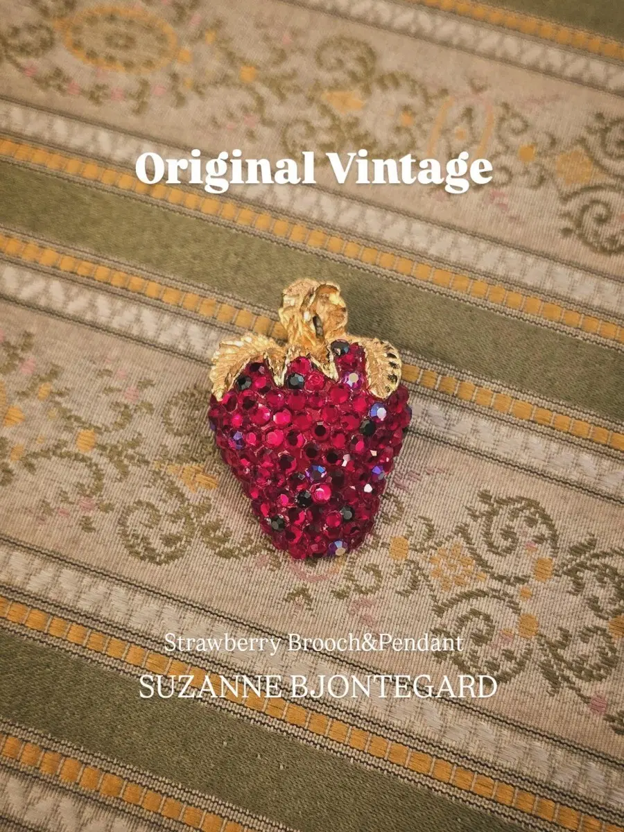 Suzanne Bjontegard original Vintage Pendant & Brooch