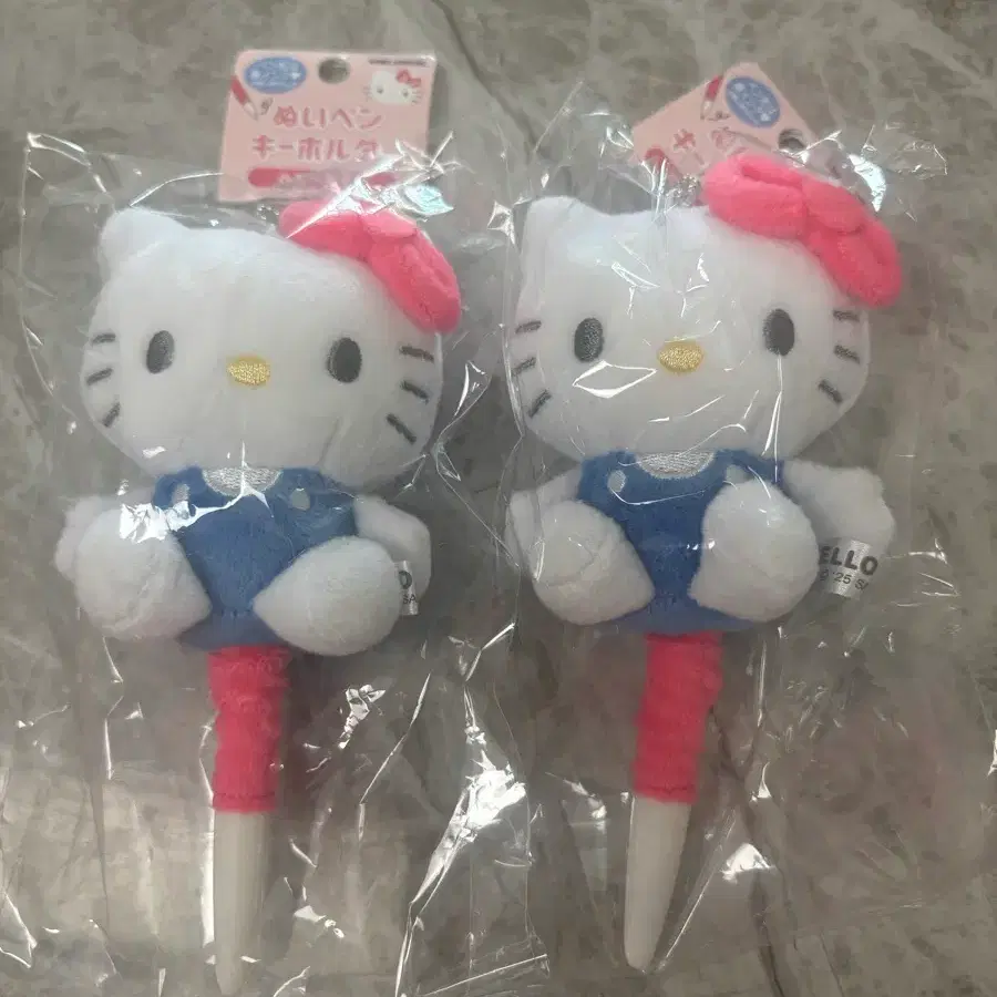 산리오 헬로키티 키티 마스코트 인형 볼펜 문구 키링