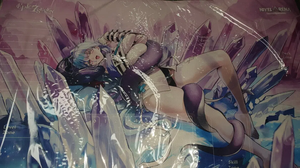니벨아레나 에픽세븐 페네 플레이매트 판매합니다