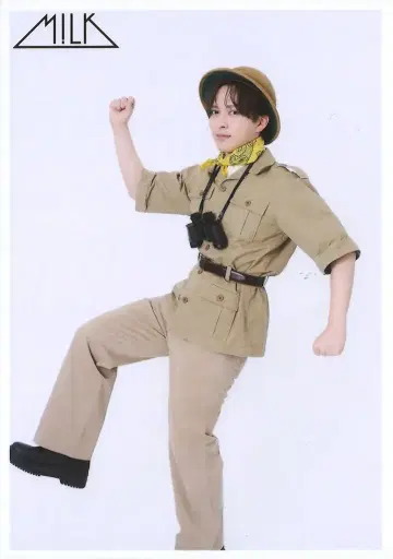 M!LK 65번째 요시다 진토 브로마이드 3