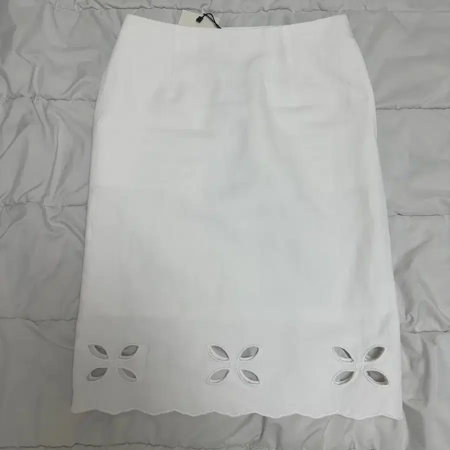 낫띵리튼 Lia cutout 스커트(S)