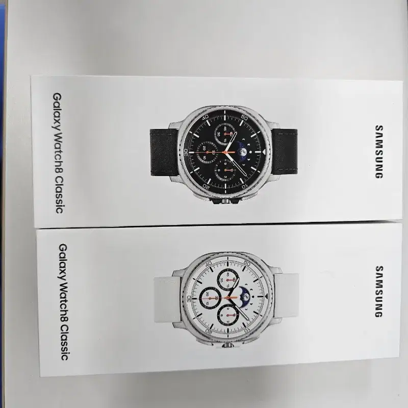 갤럭시워치8클래식 46mm 미개봉 새제품 판매합니다.
