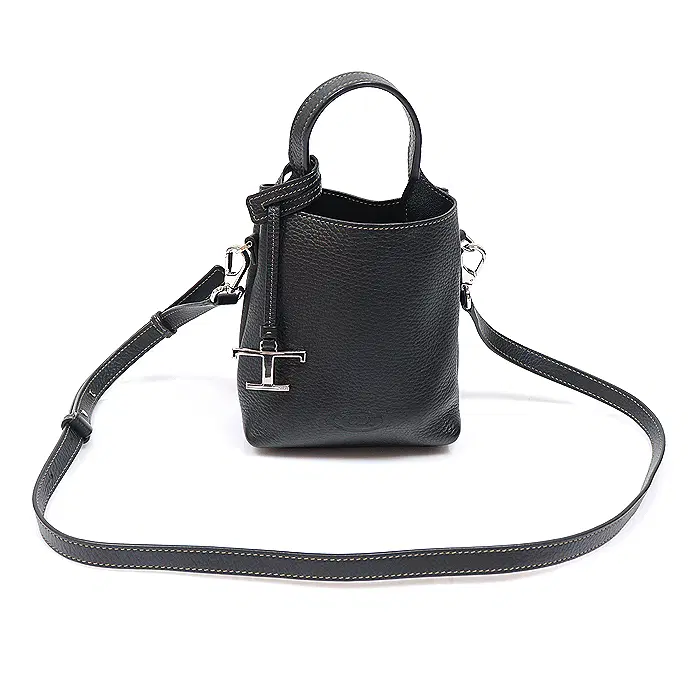 Tod's(토즈) XBWAPAT9000QRIB999 블랙 해머드 레더 마이크로백 2WAY MGD39090TO