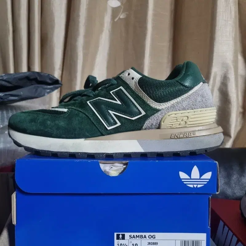 뉴발란스 574 레거시 그린 275