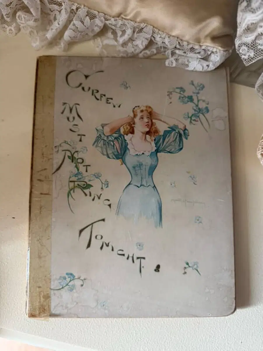 1882년 앤틱북