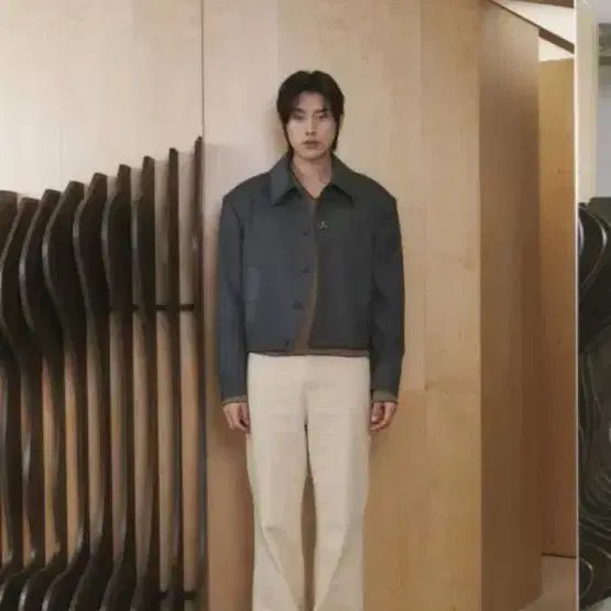 (1) 웨이비니스 타이드 레이어 울 크롭 자켓 그레이
