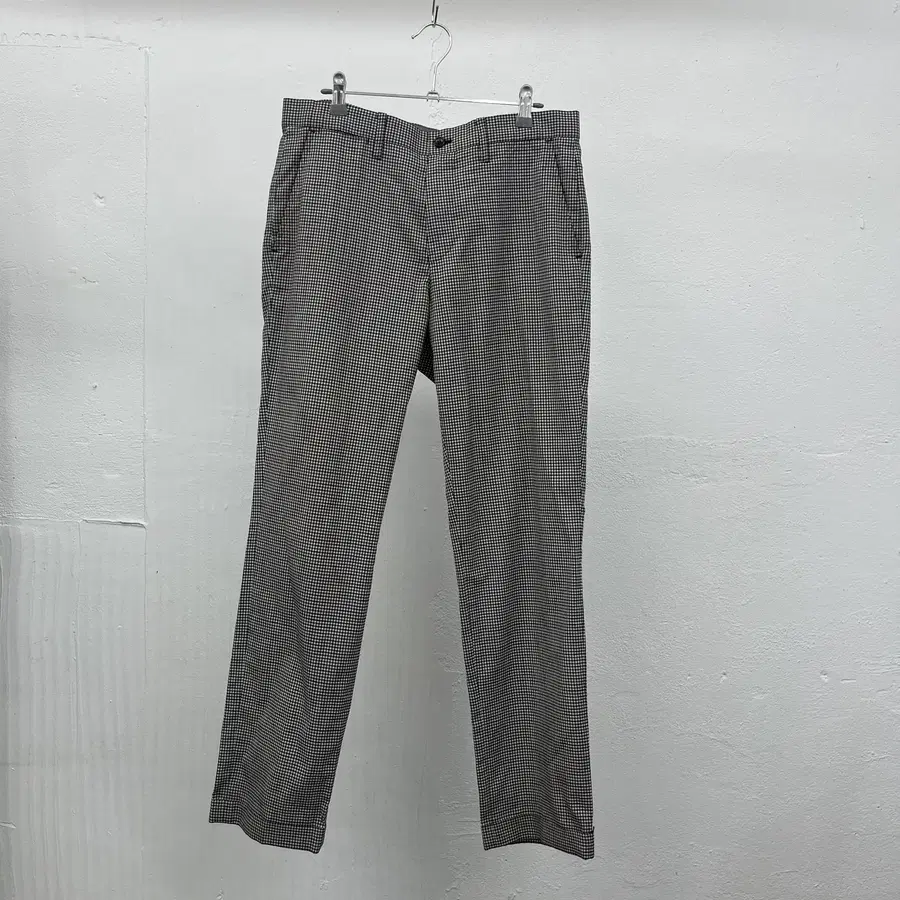 [34.5] KATHARINE HAMNETT LONDON CHECK SLACKS