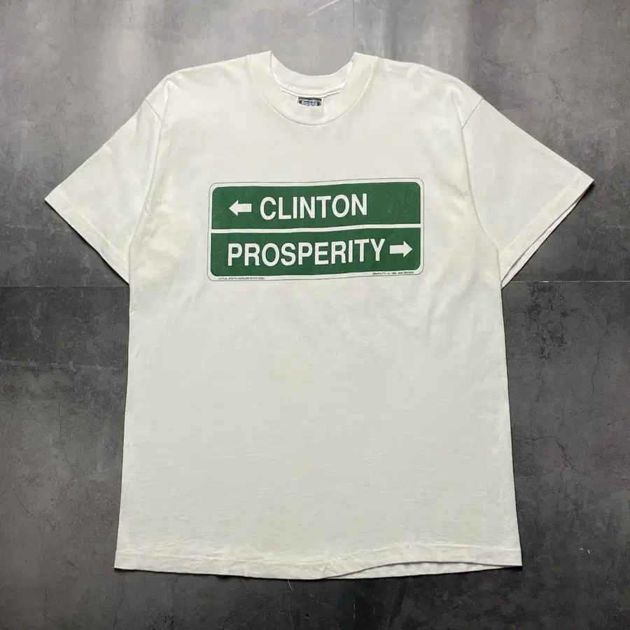 AMERICAN VINTAGE USA 싱글스티치 그래픽 반팔티셔츠 A01359
