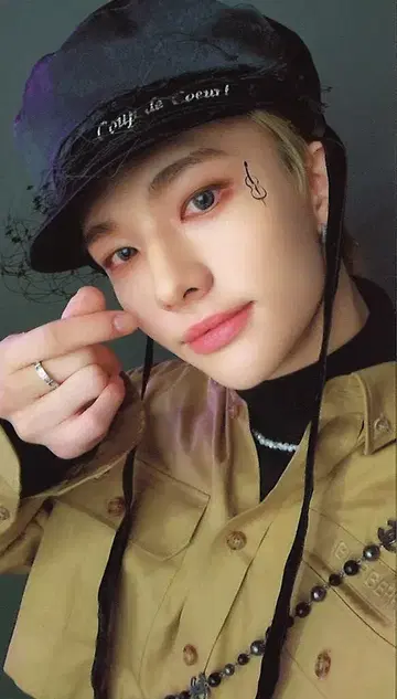 StrayKids THE SOUND 현진 트레이딩 카드 C/셀카