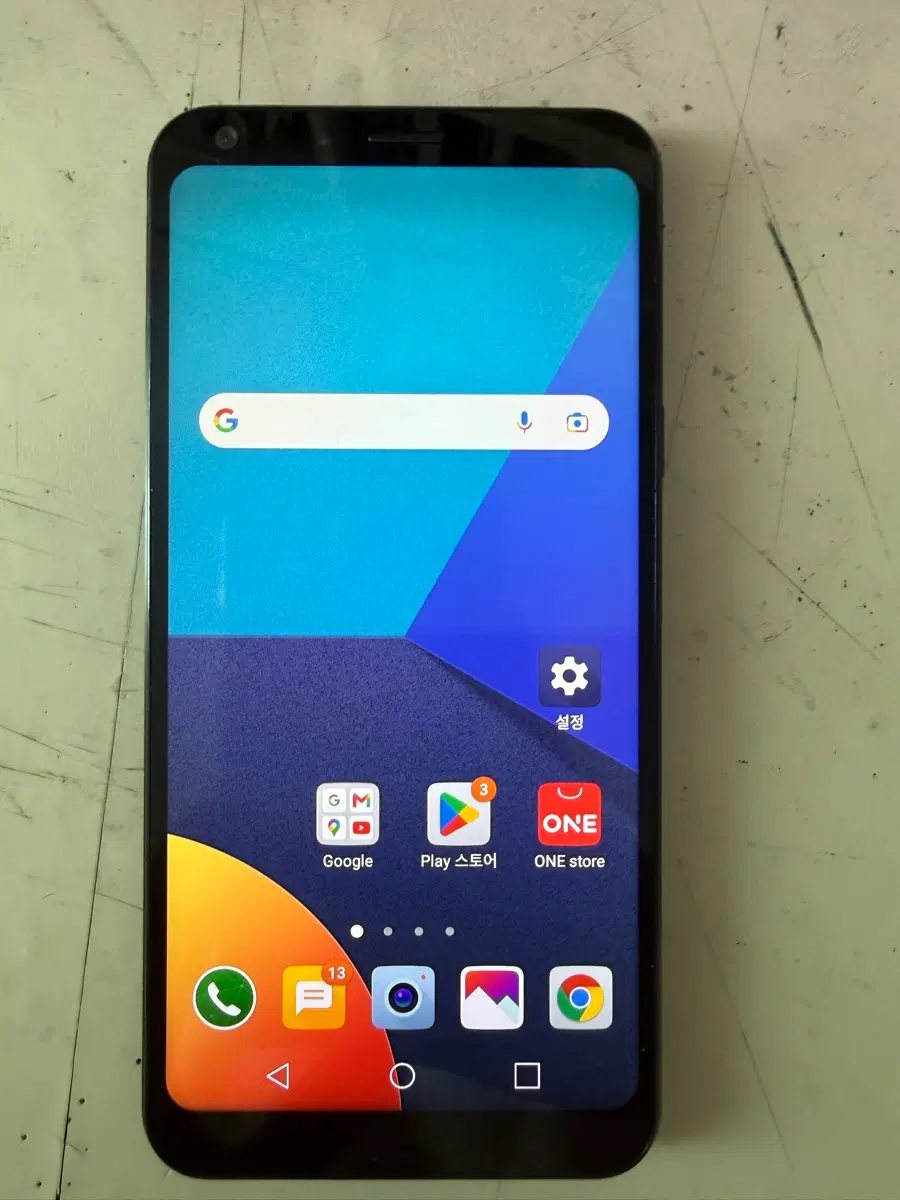 LG q6